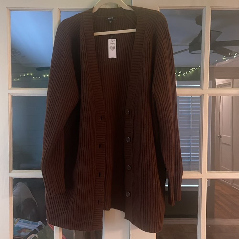 Express Button Front Tunic Cardigan - Picture 2 of 4
